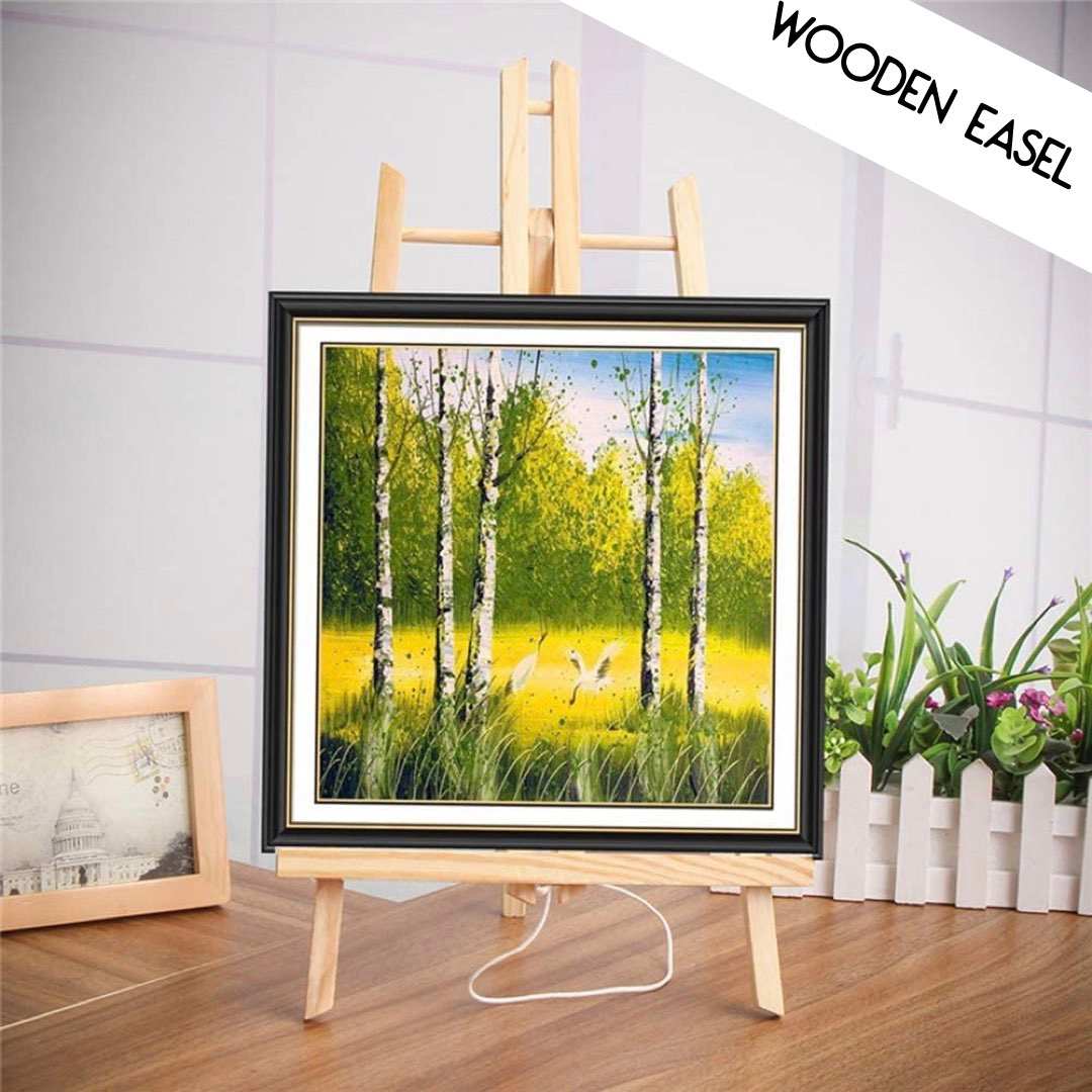 Wooden Easel - ColourCrash